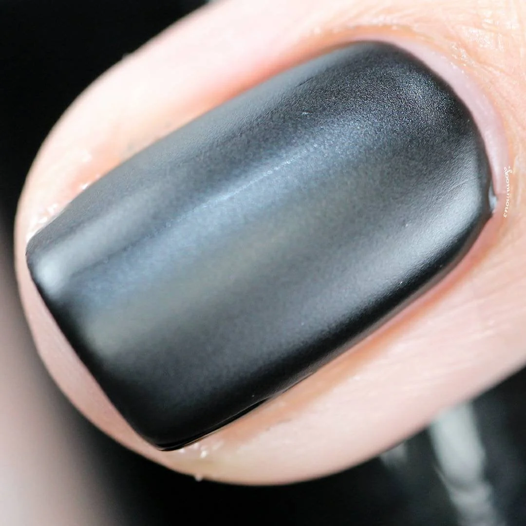 Carbon (C) Matte - Image 6