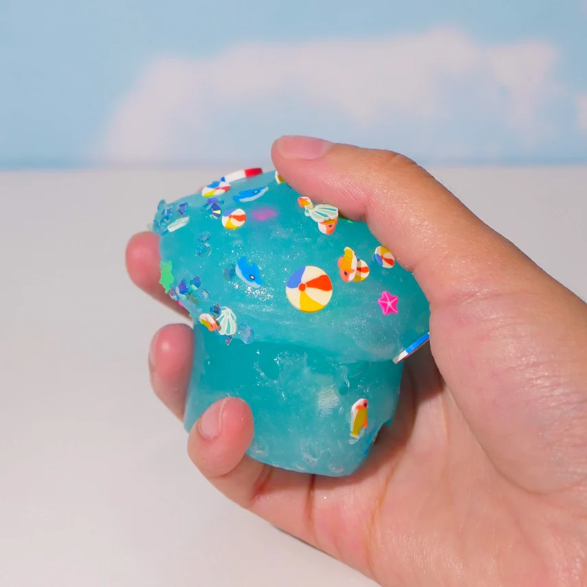Pool Party Mini Slime - Image 3